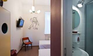 Гостиница Graffiti Hostel Санкт-Петербург Номер "Стандарт"-5